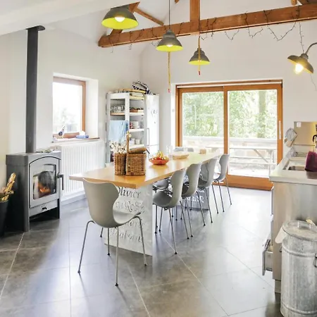 Σπίτι διακοπών Three-bedroom Holiday In